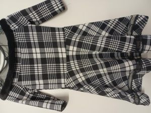Kids Costumes to Hire - Black & white checked dress - 9 Years